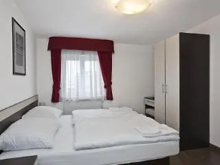 Residence Vysta Прага Отель