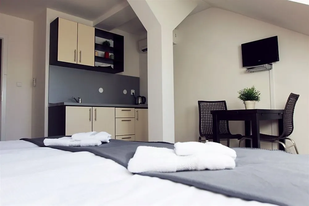 Residence Vysta Прага Отель