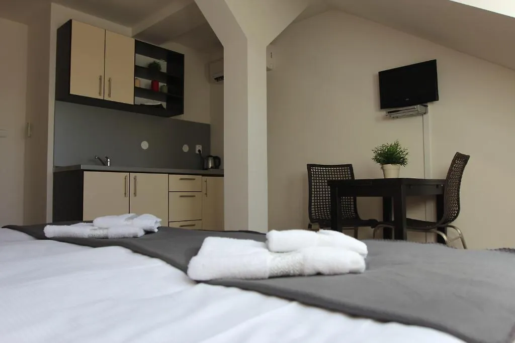 Residence Vysta Πράγα 3*,